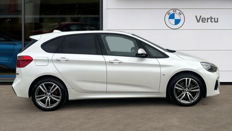 BMW 2 Series 225xe M Sport 5dr Auto Hatchback